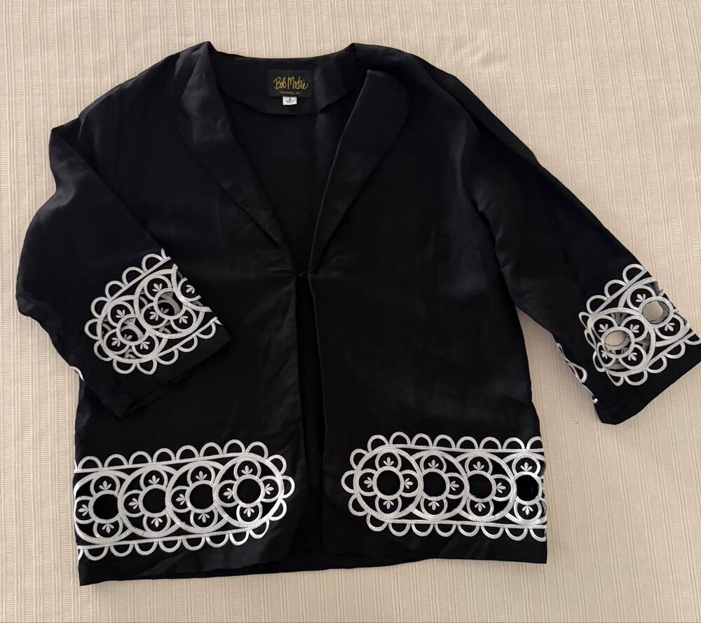 Bob Mackie Wearable Art Black Cutout Embroidered Kimono Jacket Size L